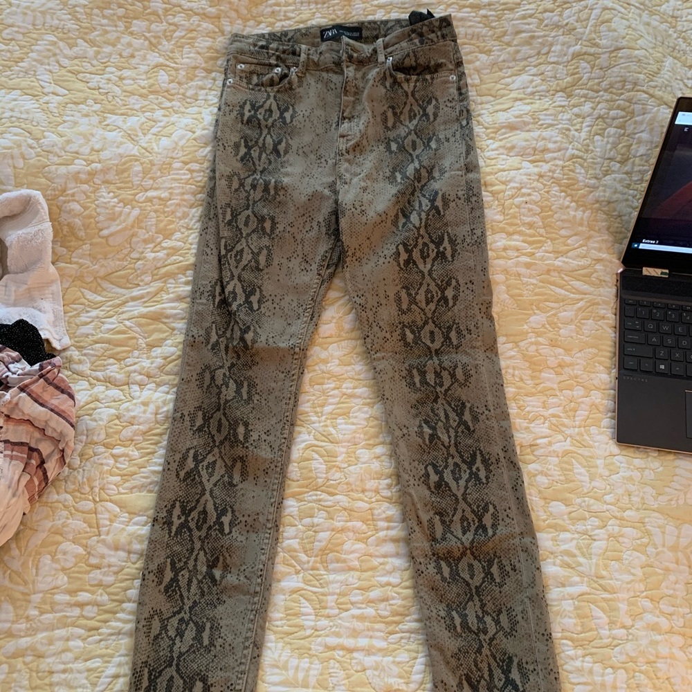 Zara High Waisted Snake Printed Skinny Jeans